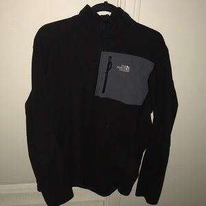 North face pullover
